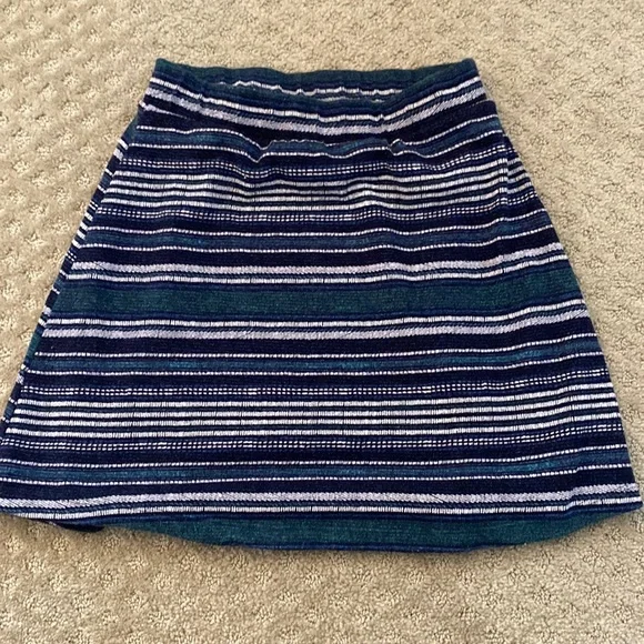 REVOLUTIONARY STRIPED TEXTURED MINI SKIRT - Picture 1 of 4